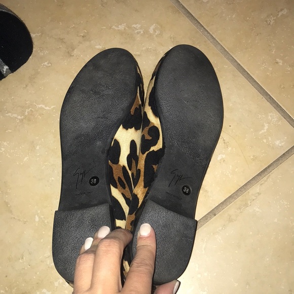 Authentic Giuseppe Zanotti leopard flats - Picture 5 of 6